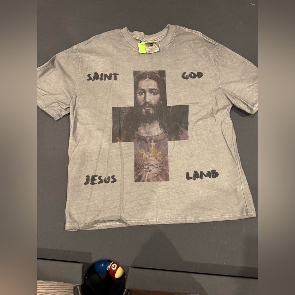 Winterland Gray Graphic T-Shirt with Jesus  Print
